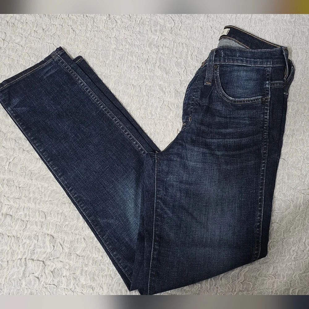 Madewell Women's Deep Indigo Straight Jeans - Picture 1 of 6
